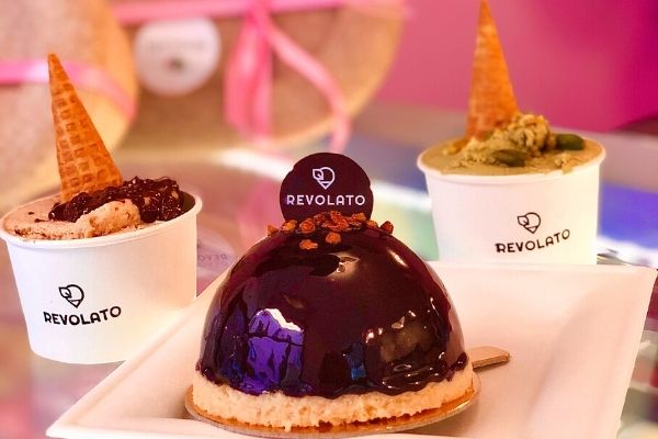 Revolato Bucharest Cakes